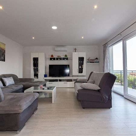 Navis Sea View Apartment With Pool Μακάρσκα Εξωτερικό φωτογραφία