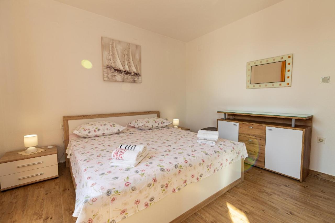 Navis Sea View Apartment With Pool Μακάρσκα Εξωτερικό φωτογραφία