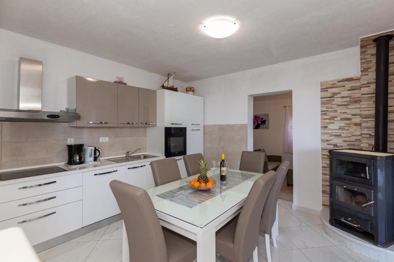 Navis Sea View Apartment With Pool Μακάρσκα Εξωτερικό φωτογραφία