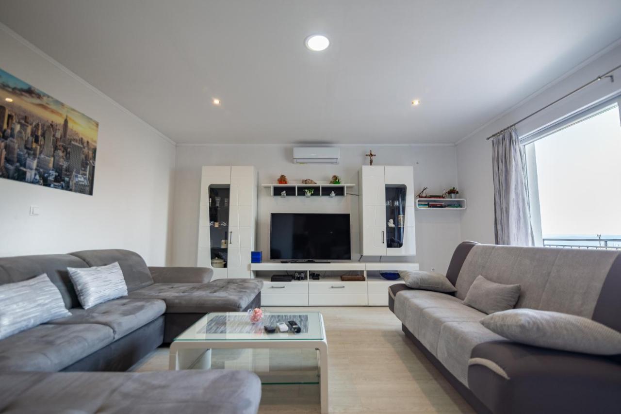 Navis Sea View Apartment With Pool Μακάρσκα Εξωτερικό φωτογραφία